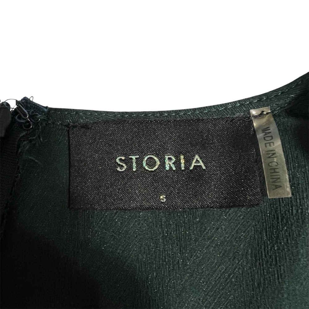 Storia Emerald Green Deep V-Neck Ruffle Long Sleeve Mini Dress Sz S - Picture 3 of 14
